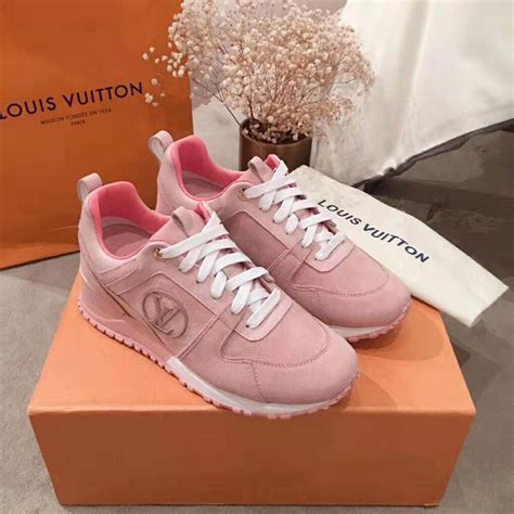 lv trainers women's